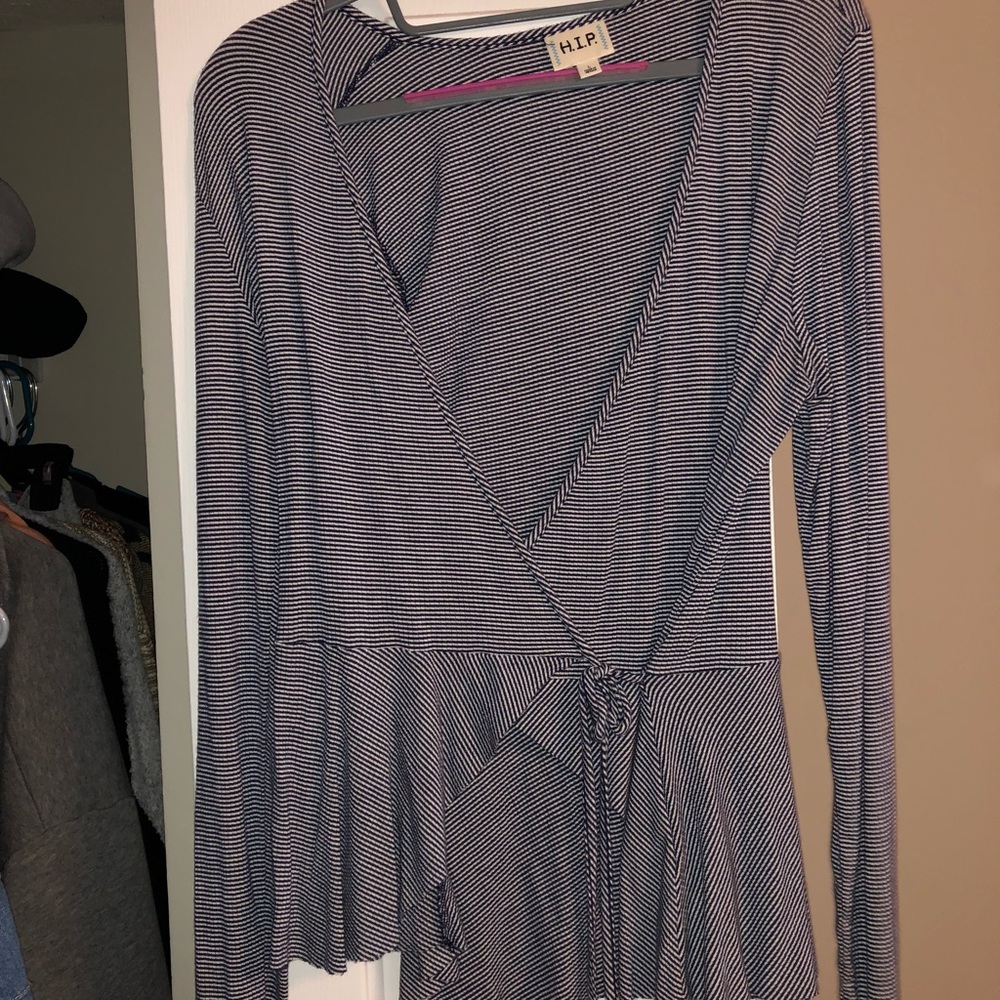 HIP Long Sleeve Top